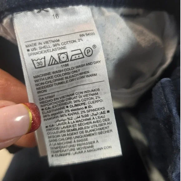 Old Navy Everyday Shorts Bundle Womens 16 Black Navy Blue Chino Twill 2 Pairs - Picture 9 of 12